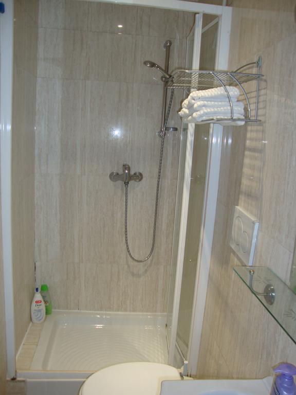 Qindajie House Bed & Breakfast Roma